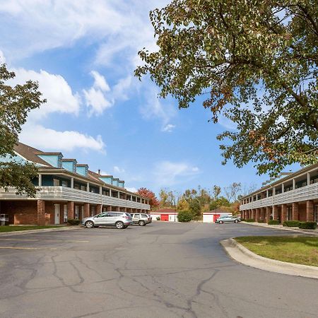 Travelodge By Wyndham Canton-Livonia Area, Mi Ngoại thất bức ảnh