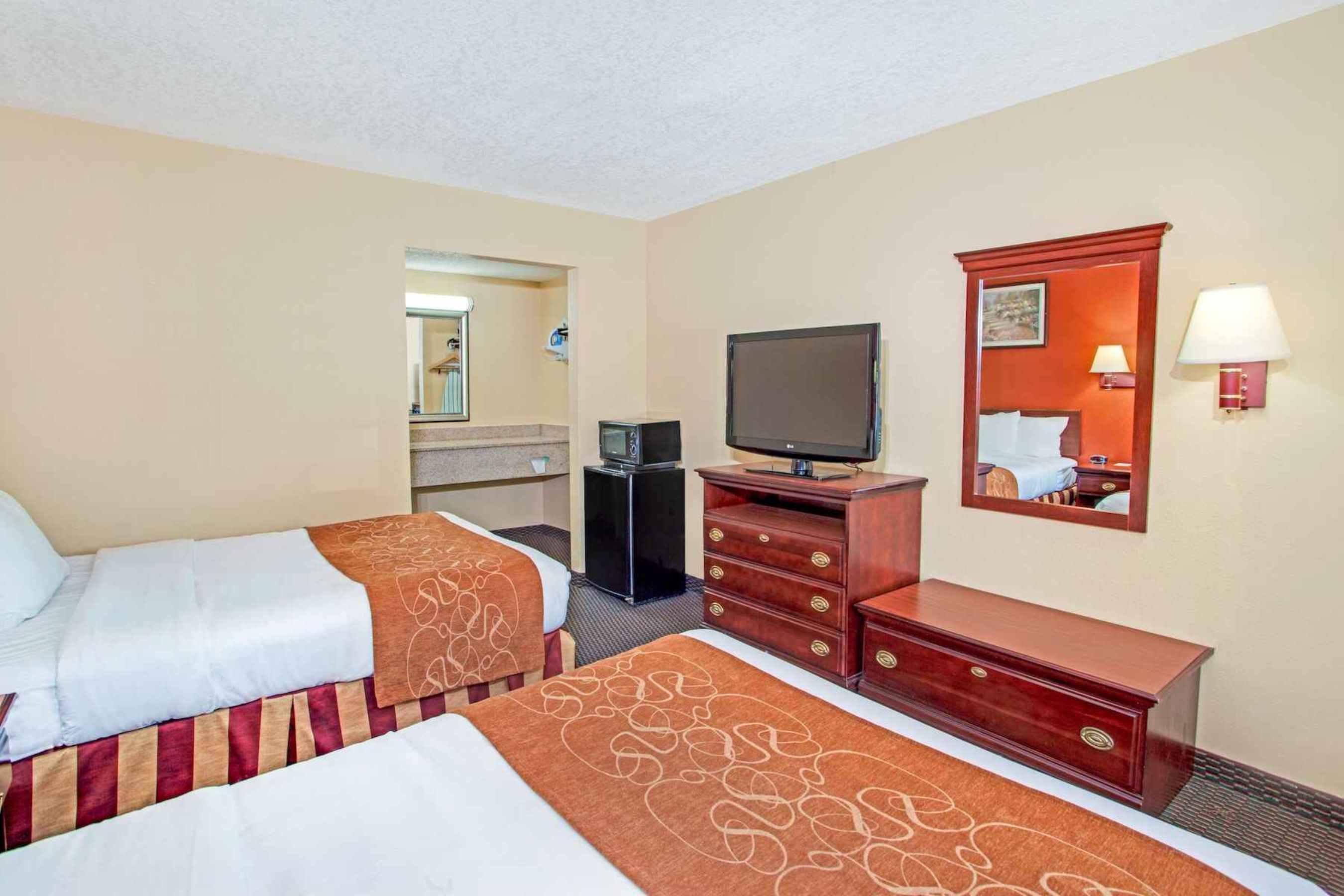 Travelodge By Wyndham Canton-Livonia Area, Mi Ngoại thất bức ảnh