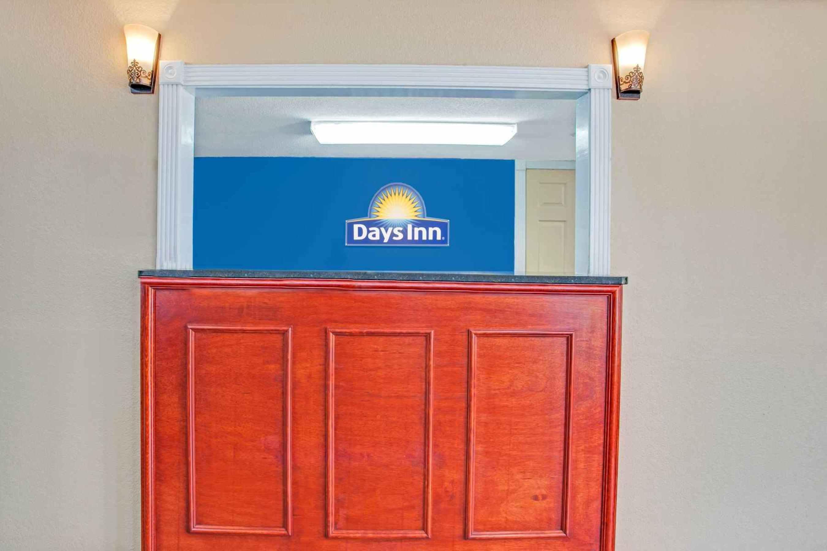 Travelodge By Wyndham Canton-Livonia Area, Mi Ngoại thất bức ảnh