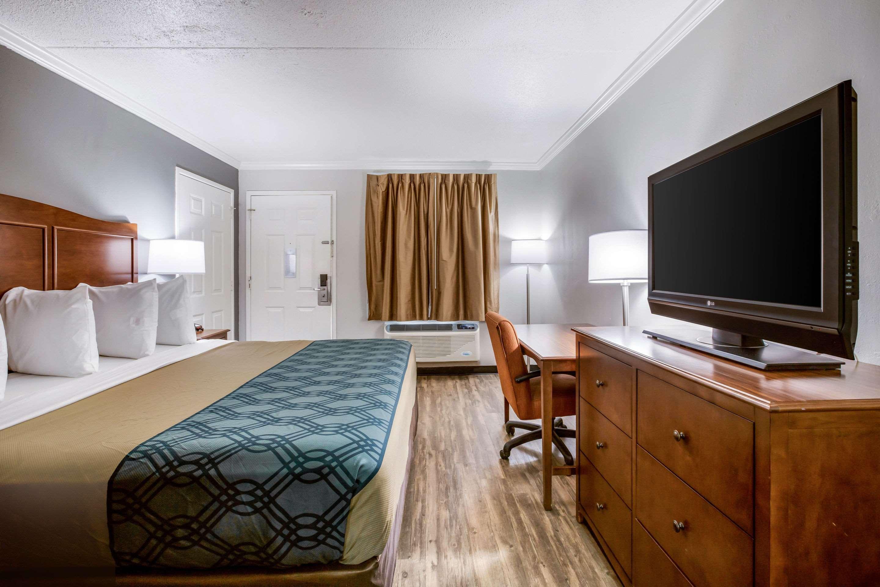 Travelodge By Wyndham Canton-Livonia Area, Mi Ngoại thất bức ảnh