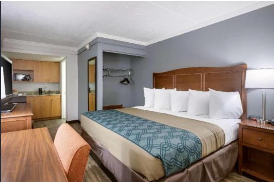 Travelodge By Wyndham Canton-Livonia Area, Mi Ngoại thất bức ảnh