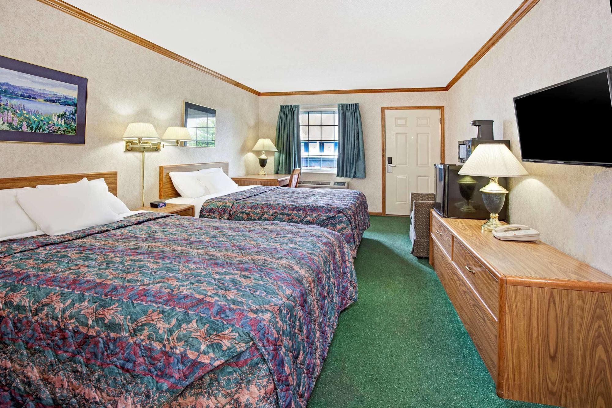 Travelodge By Wyndham Canton-Livonia Area, Mi Ngoại thất bức ảnh